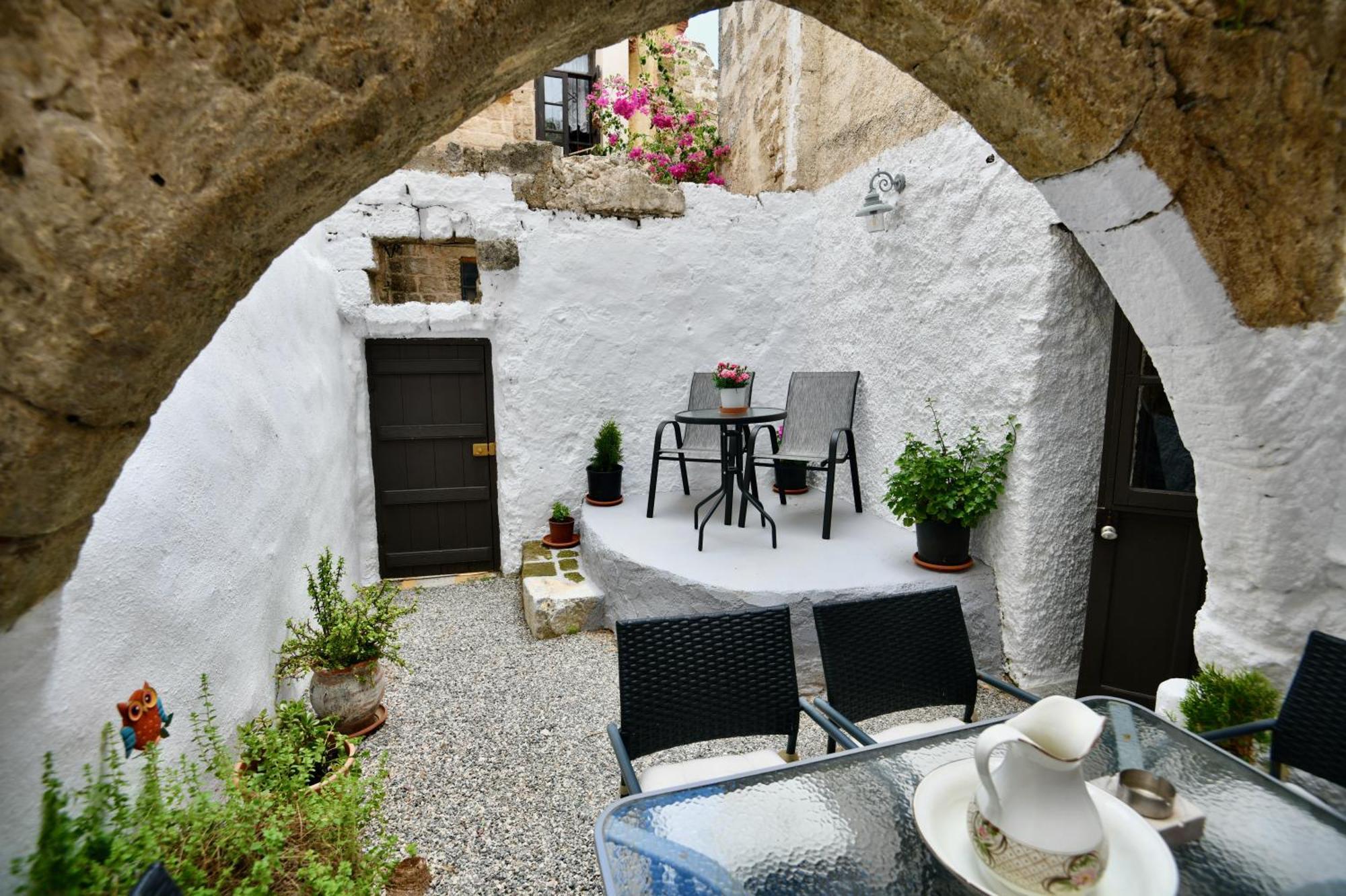 Penelope Garden House Old Town Apartment Rhodes City Ngoại thất bức ảnh